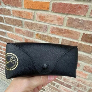 Ray-Ban Classic Black soft sided case sunglasses glasses clam shell aviator
